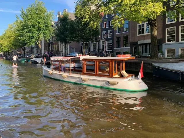 Private Deluxe Boat Cruise